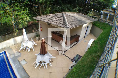 Casa à venda com 147m², 3 quartos e 2 vagas Casa à venda com 147m², 3 quartos e 2 vagasÁrea comum - Piscina