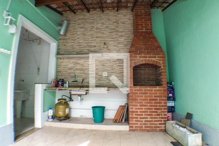 Casa à venda com 147m², 3 quartos e 2 vagas Casa à venda com 147m², 3 quartos e 2 vagasChurrasqueira
