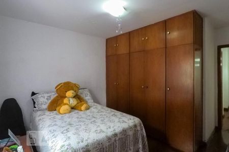 Casa à venda com 200m², 3 quartos e 2 vagas Casa à venda com 200m², 3 quartos e 2 vagasQuarto 3