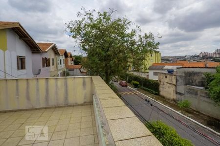 Casa à venda com 200m², 3 quartos e 2 vagas Casa à venda com 200m², 3 quartos e 2 vagasQuarto 2 - suite