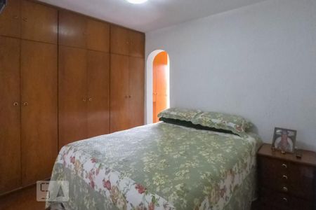 Casa à venda com 200m², 3 quartos e 2 vagas Casa à venda com 200m², 3 quartos e 2 vagasQuarto 2 - suite