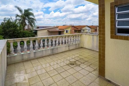 Casa à venda com 200m², 3 quartos e 2 vagas Casa à venda com 200m², 3 quartos e 2 vagasQuarto 2 - suite