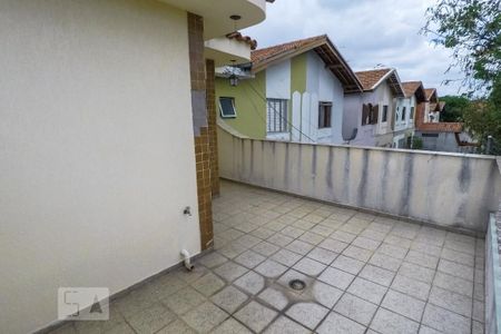 Casa à venda com 200m², 3 quartos e 2 vagas Casa à venda com 200m², 3 quartos e 2 vagasQuarto 2 - suite