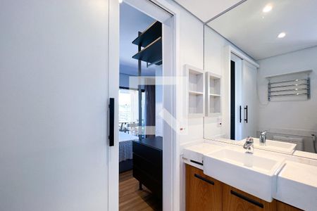 Banheiro de kitnet/studio para alugar com 1 quarto, 45m² em Vila Nova Conceição, São Paulo