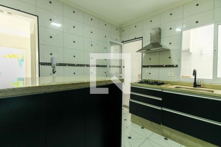 Casa de condomínio à venda com 109m², 2 quartos e 2 vagas Casa de condomínio à venda com 109m², 2 quartos e 2 vagasCozinha