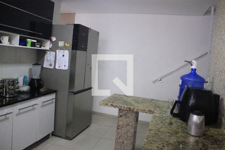 Casa à venda com 130m², 3 quartos e 2 vagasCozinha