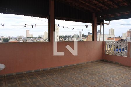 Casa à venda com 130m², 3 quartos e 2 vagasVaranda/ Terraço