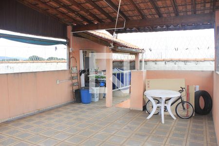 Casa à venda com 130m², 3 quartos e 2 vagasVaranda/ Terraço