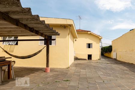 Casa para alugar com 500m², 4 quartos e 8 vagas Casa para alugar com 500m², 4 quartos e 8 vagasÁrea Externa