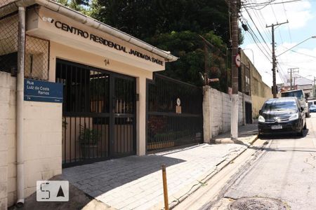 Apartamento para alugar com 55m², 2 quartos e sem vaga Apartamento para alugar com 55m², 2 quartos e sem vagaFachada