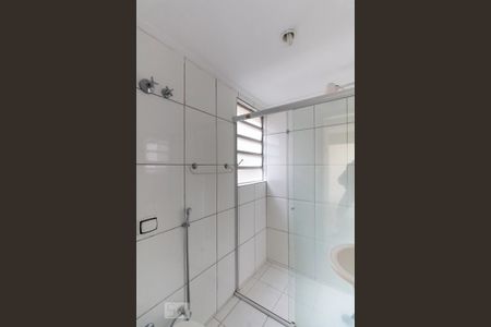 Apartamento para alugar com 55m², 2 quartos e sem vagaBanheiro