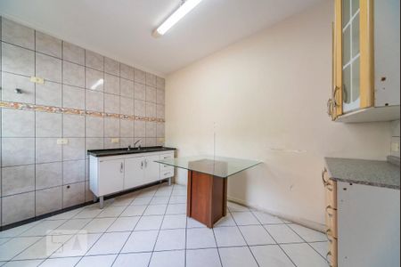 Casa à venda com 286m², 4 quartos e 4 vagasCozinha