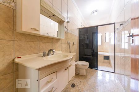 Casa à venda com 286m², 4 quartos e 4 vagasBanheiro do Quarto 4