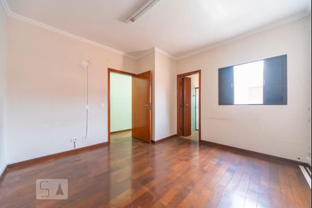 Casa à venda com 286m², 4 quartos e 4 vagasQuarto 3