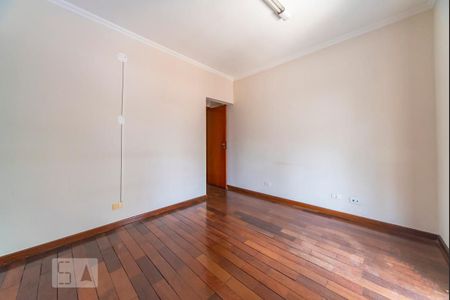 Casa à venda com 286m², 4 quartos e 4 vagasQuarto 1
