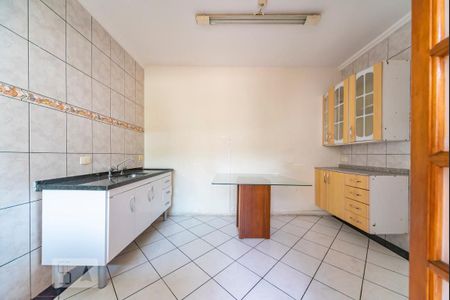 Casa à venda com 286m², 4 quartos e 4 vagasCozinha