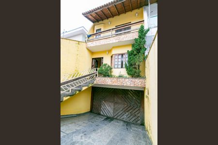 Casa à venda com 270m², 3 quartos e 5 vagasFachada