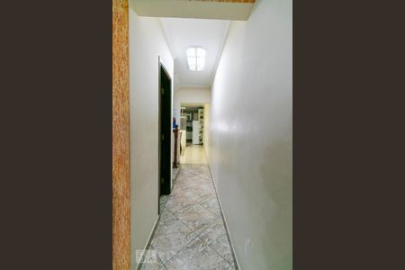 Casa à venda com 270m², 3 quartos e 5 vagasCorredor