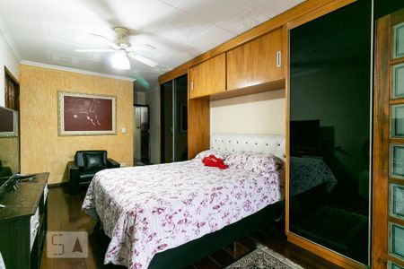 Casa à venda com 270m², 3 quartos e 5 vagasSuíte