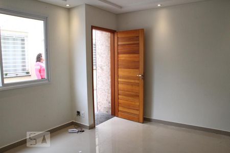 Sala de casa para alugar com 2 quartos, 62m² em Vila Macedópolis, São Paulo