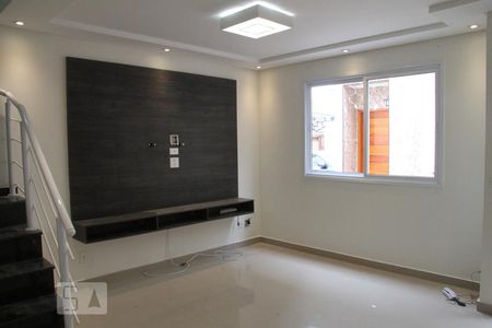 Sala de casa para alugar com 2 quartos, 62m² em Vila Macedópolis, São Paulo