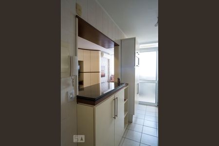 Apartamento para alugar com 108m², 3 quartos e 2 vagasCozinha