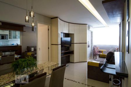 Sala de apartamento para alugar com 3 quartos, 108m² em Santana, Porto Alegre
