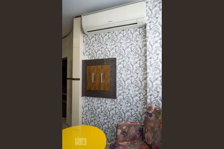 Sala de apartamento para alugar com 3 quartos, 108m² em Santana, Porto Alegre