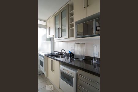 Apartamento para alugar com 108m², 3 quartos e 2 vagasCozinha