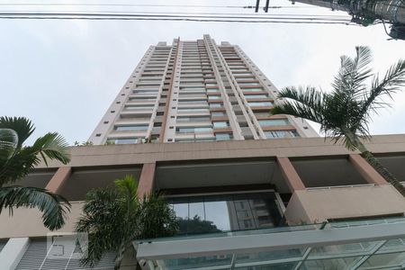 Apartamento à venda com 68m², 2 quartos e 2 vagas Apartamento à venda com 68m², 2 quartos e 2 vagasFachada