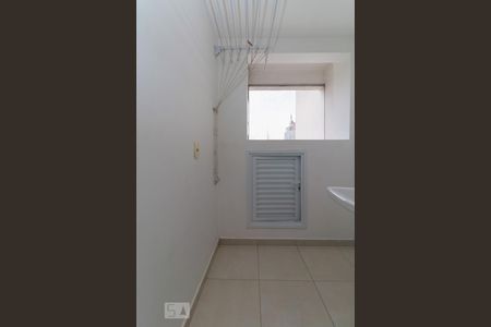 Apartamento à venda com 68m², 2 quartos e 2 vagas Apartamento à venda com 68m², 2 quartos e 2 vagasÁrea de serviço