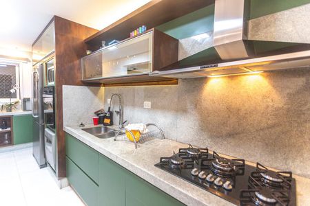 Apartamento à venda com 198m², 4 quartos e 3 vagasCozinha