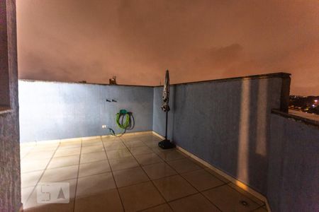 Apartamento à venda com 198m², 4 quartos e 3 vagasQuintal