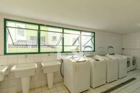 Apartamento à venda com 35m², 1 quarto e 1 vaga Apartamento à venda com 35m², 1 quarto e 1 vagaÁrea comum - Lavanderia