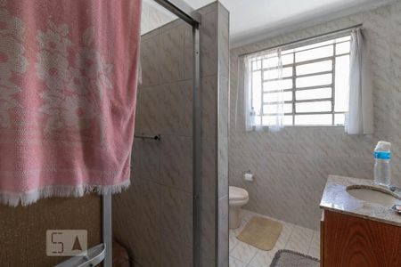 Casa à venda com 178m², 3 quartos e 3 vagasBanheiro 1
