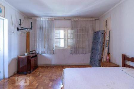 Casa à venda com 178m², 3 quartos e 3 vagasSuíte
