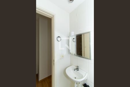 Casa de condomínio à venda com 56m², 2 quartos e 1 vaga Casa de condomínio à venda com 56m², 2 quartos e 1 vagaBanheiro