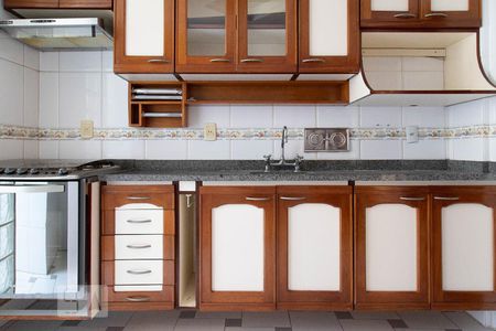 Apartamento à venda com 120m², 3 quartos e 2 vagasCozinha