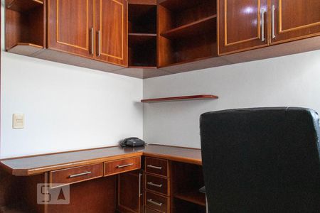 Apartamento à venda com 120m², 3 quartos e 2 vagasQuarto 2