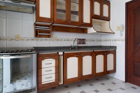 Apartamento à venda com 120m², 3 quartos e 2 vagasCozinha