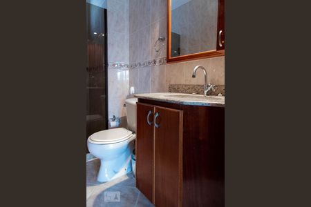 Apartamento à venda com 120m², 3 quartos e 2 vagasBanheiro social