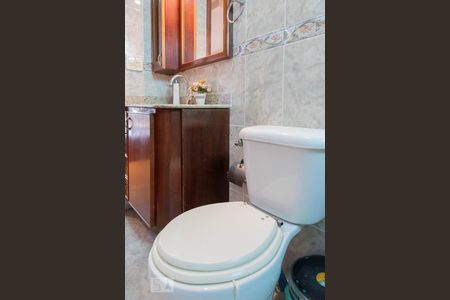 Apartamento à venda com 120m², 3 quartos e 2 vagasBanheiro da suíte