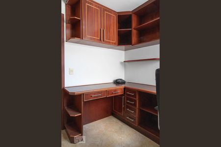 Apartamento à venda com 120m², 3 quartos e 2 vagasQuarto 2