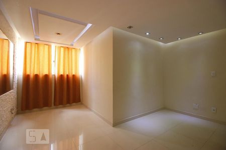 Sala de apartamento à venda com 3 quartos, 70m² em Cidade Antônio Estevão de Carvalho, São Paulo