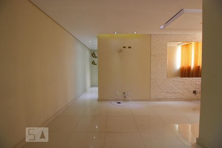 Sala de apartamento à venda com 3 quartos, 70m² em Cidade Antônio Estevão de Carvalho, São Paulo