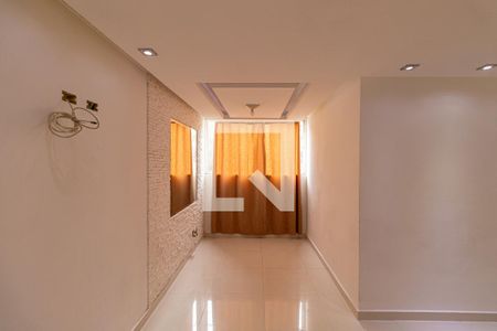 Sala de apartamento para alugar com 3 quartos, 70m² em Cidade Antônio Estevão de Carvalho, São Paulo