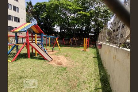 Apartamento à venda com 70m², 3 quartos e 1 vaga Apartamento à venda com 70m², 3 quartos e 1 vagaÁrea Comum - Playground