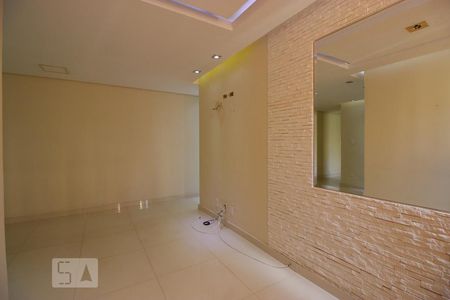Sala de apartamento à venda com 3 quartos, 70m² em Cidade Antônio Estevão de Carvalho, São Paulo