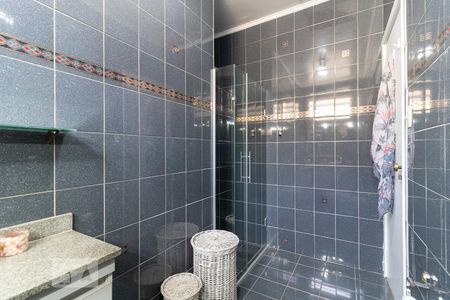 Casa à venda com 300m², 3 quartos e 2 vagas Casa à venda com 300m², 3 quartos e 2 vagasBanheiro Social
