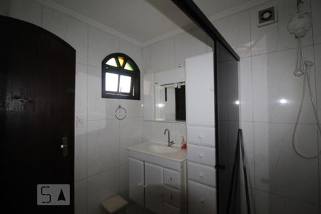 Casa à venda com 338m², 4 quartos e 3 vagasBanheiro 1 suite 